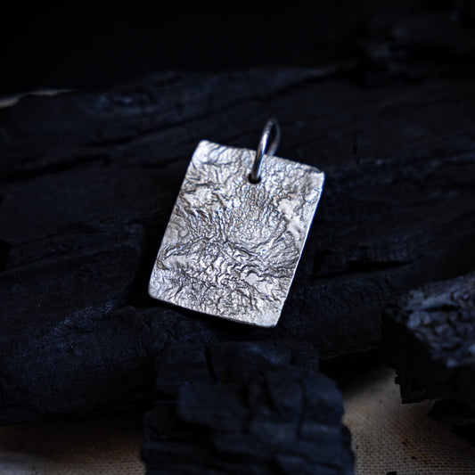 Tess Pendant