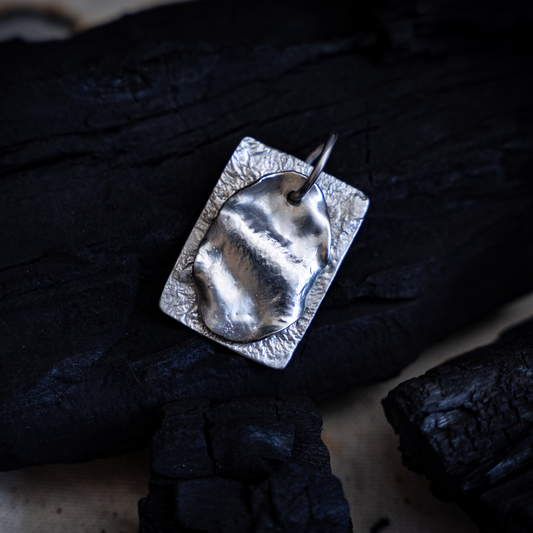 Tess Pendant