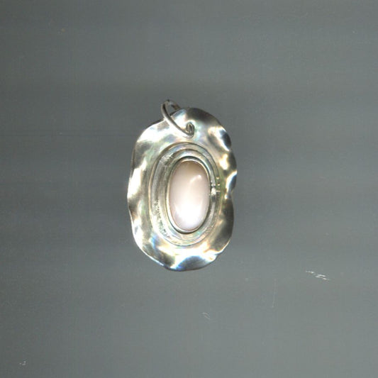 Ale's Amulet